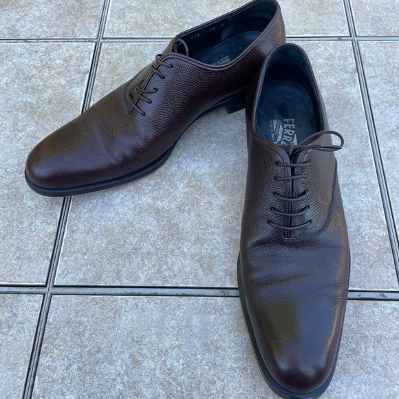 Salvatore Ferragamo Leather Oxfords Shoes